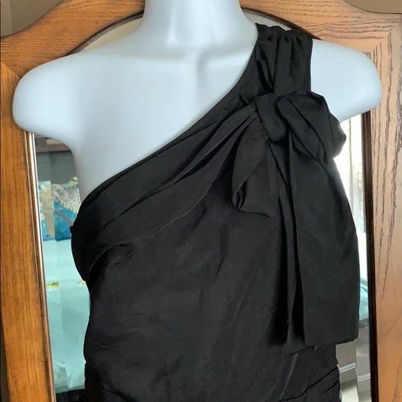 Black one shoulder dress - Picture 2 of 3